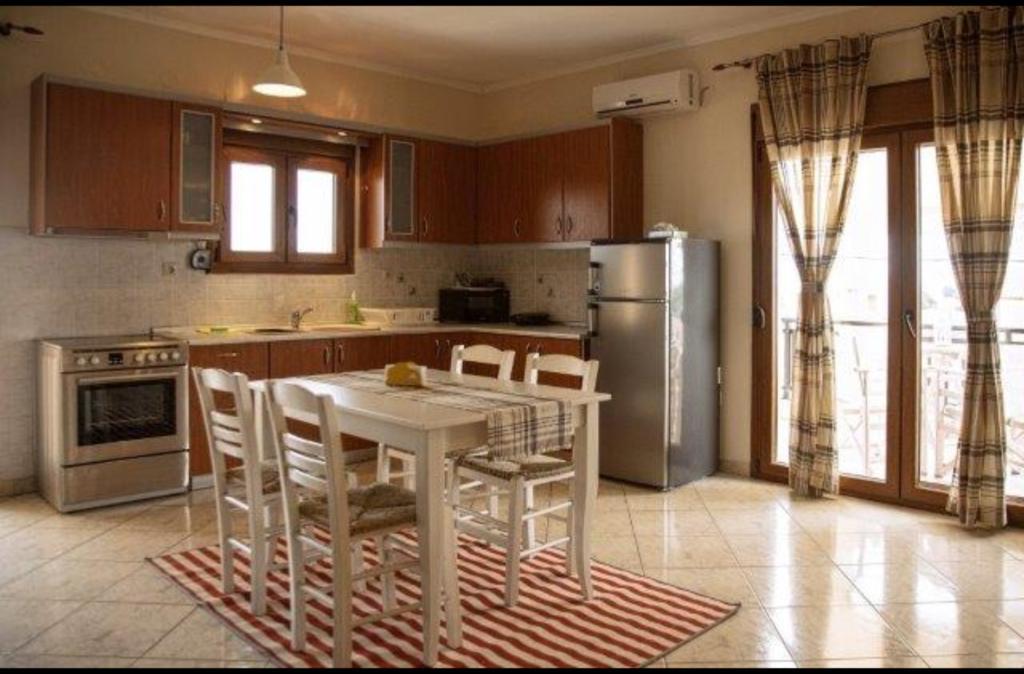 Grey House Apartments Nikiti  Extérieur photo
